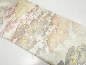 雲に花唐草・箔散らし模様織り出し　袋帯